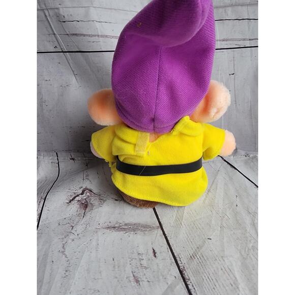 Vintage Disney Disneyland Snow White & The Seven Dwarves 7" Plush Dwarf Dopey - Picture 4 of 8